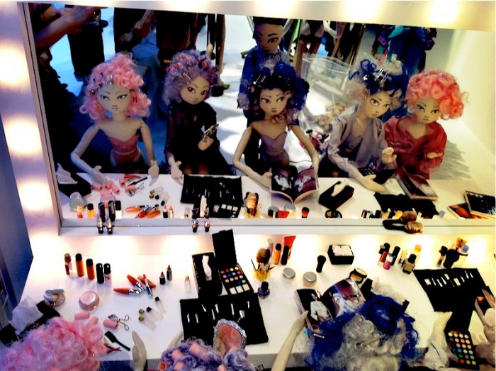 models getting ready
