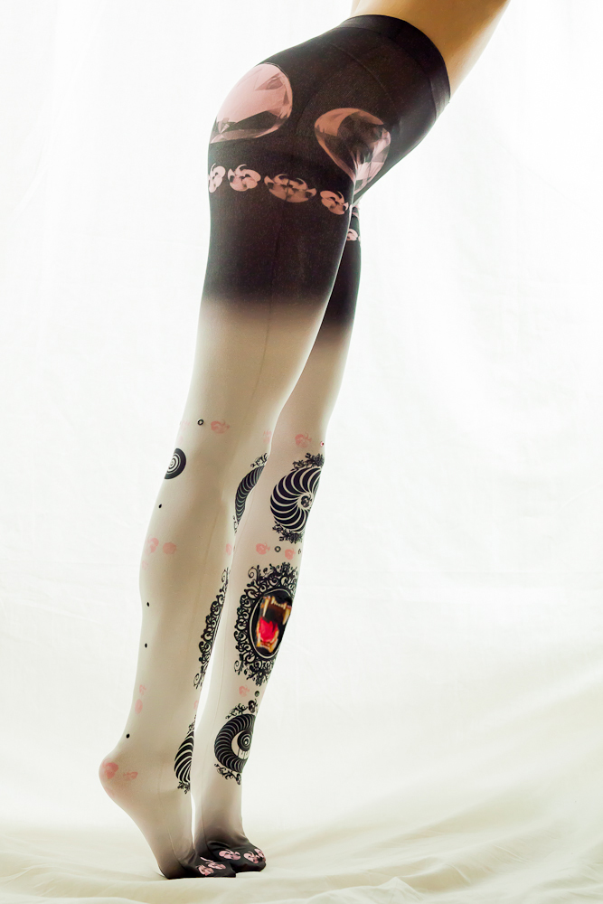 misha tights side