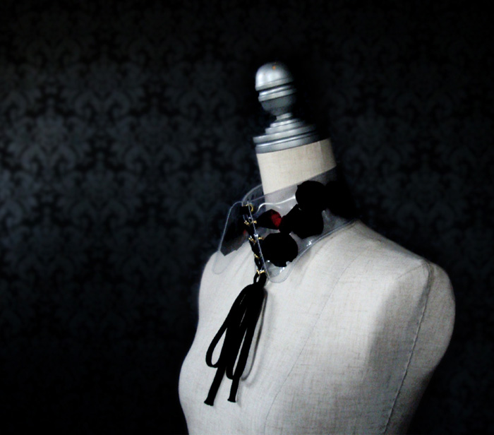 yuki-inoue-vinyl-collar-lace-Up-Black-Rose