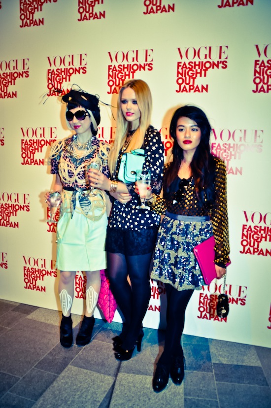 FNO-C.N.toFNO_.opening-25